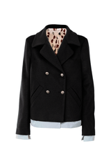 Elegant double-breasted peacoat in 100% cashmere featuring side pockets and a chic, patterned lining.