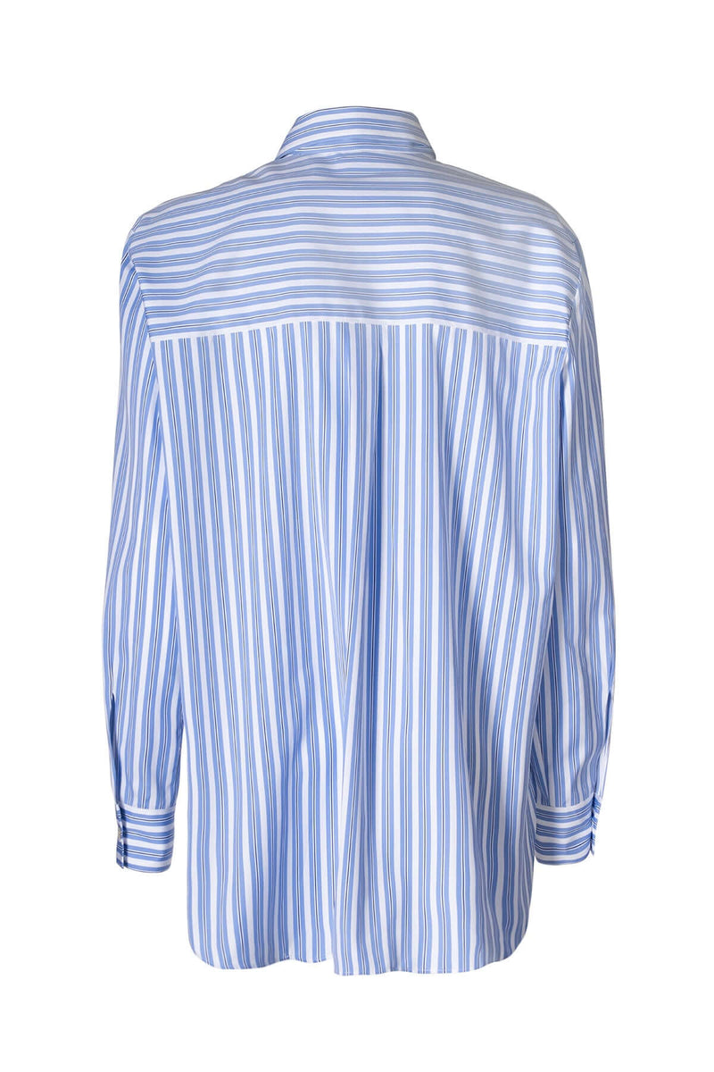 Back view of CAMICIA OVER RIGATA, an elegant blue striped oversized shirt with Italian collar.
