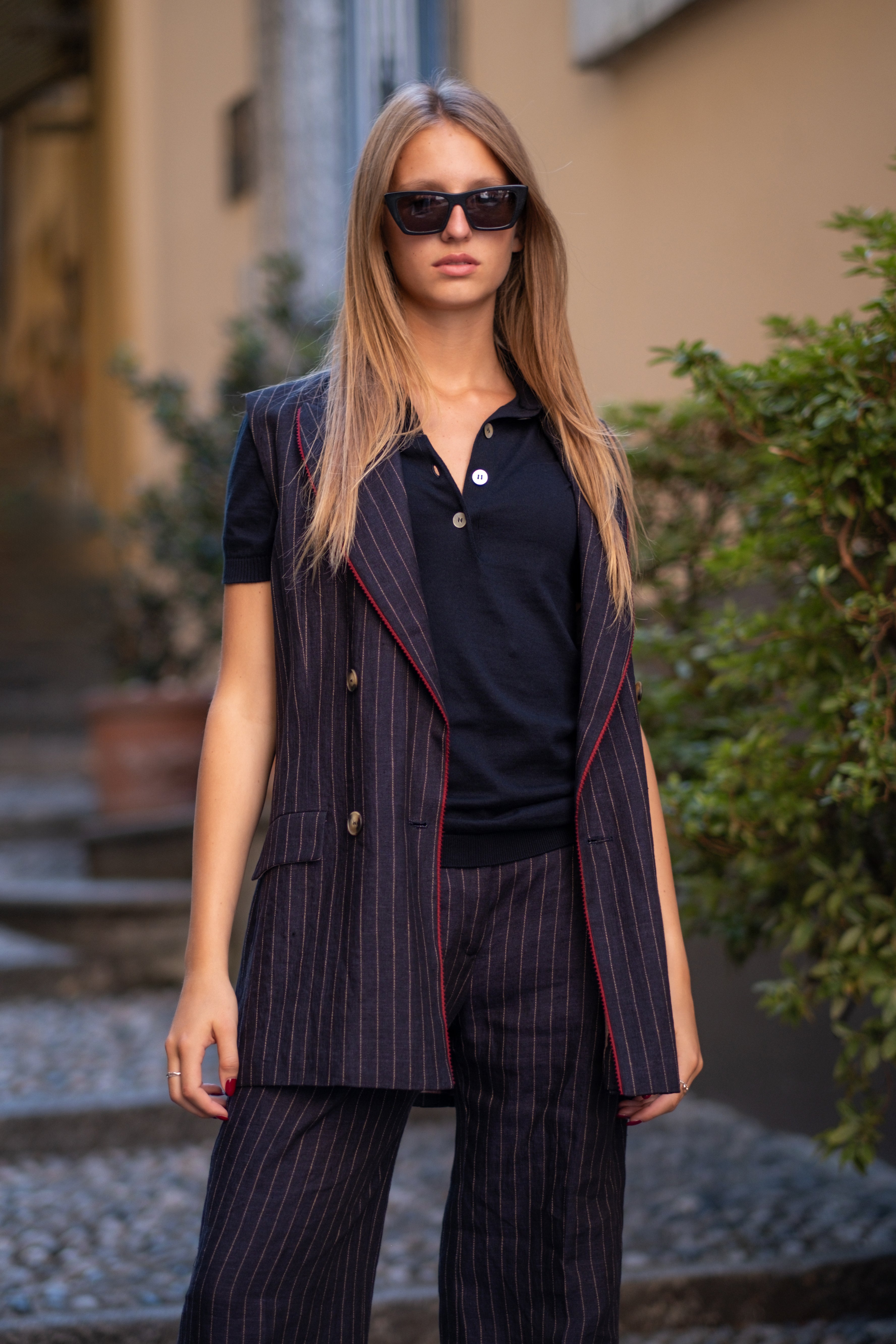 GIACCA SENZA MANICHE LINO GESSATA BLU NAVY