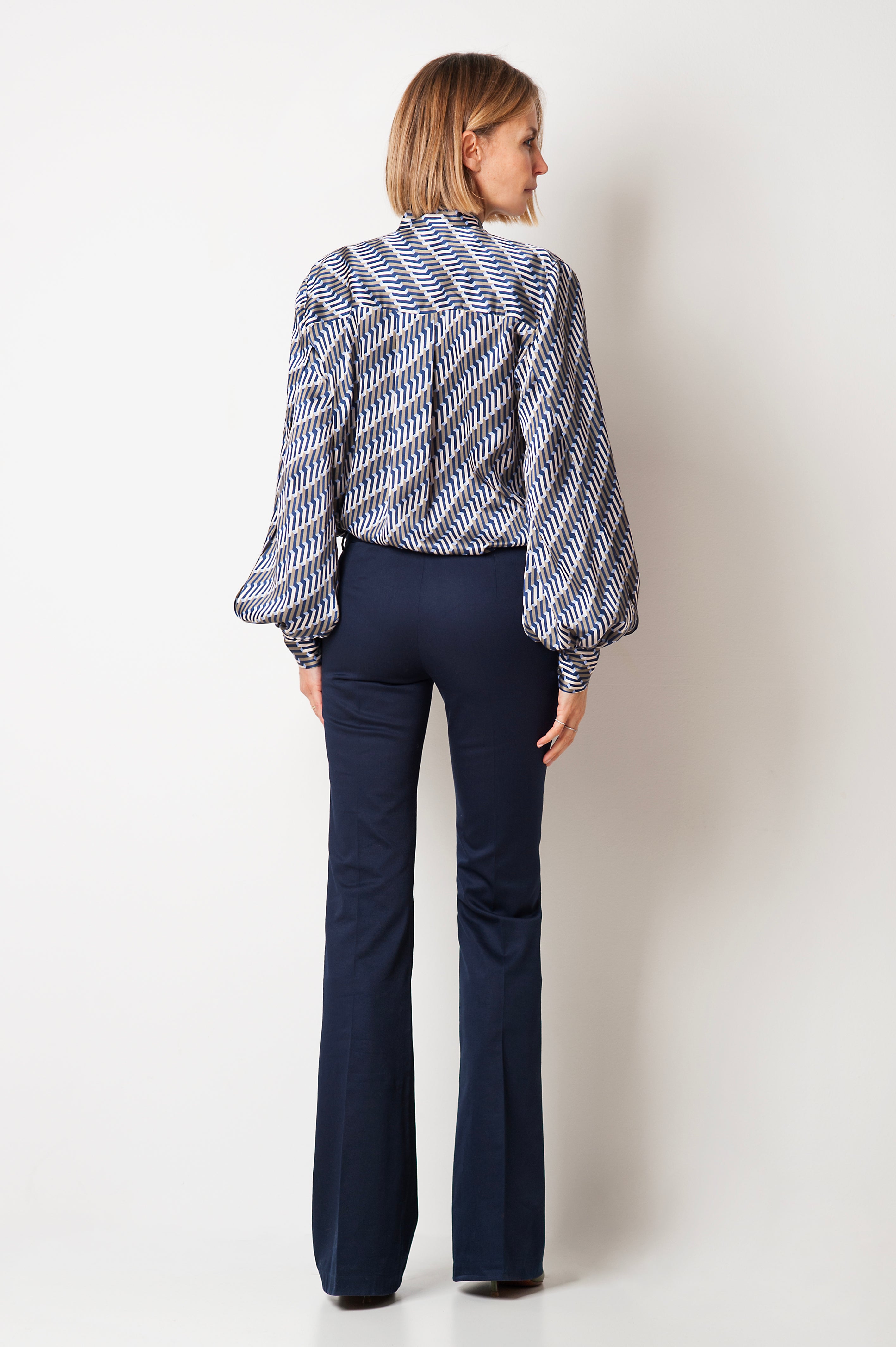 CAMICIA SPACCO MANICA GEOMETRICA