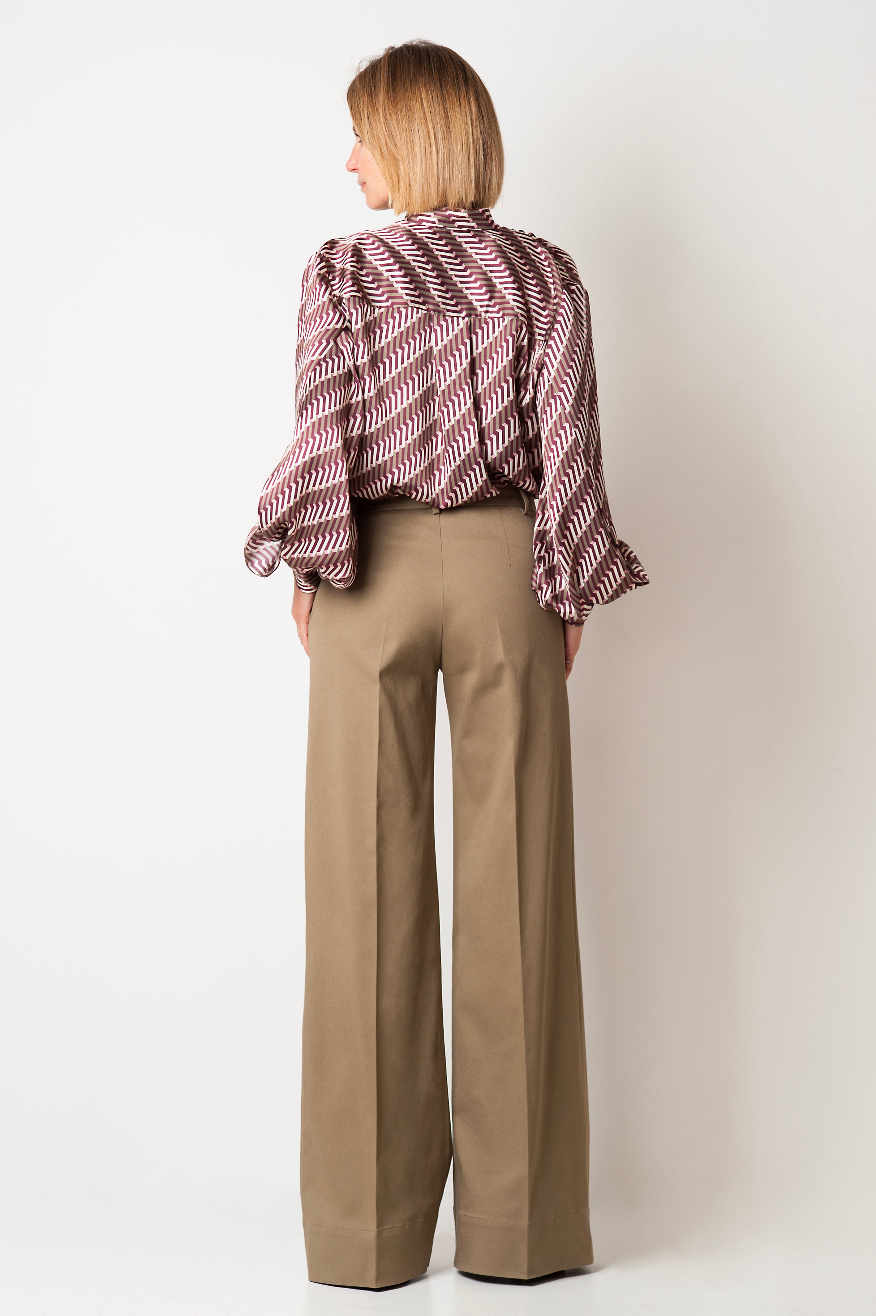 PANTALONE AMPIO