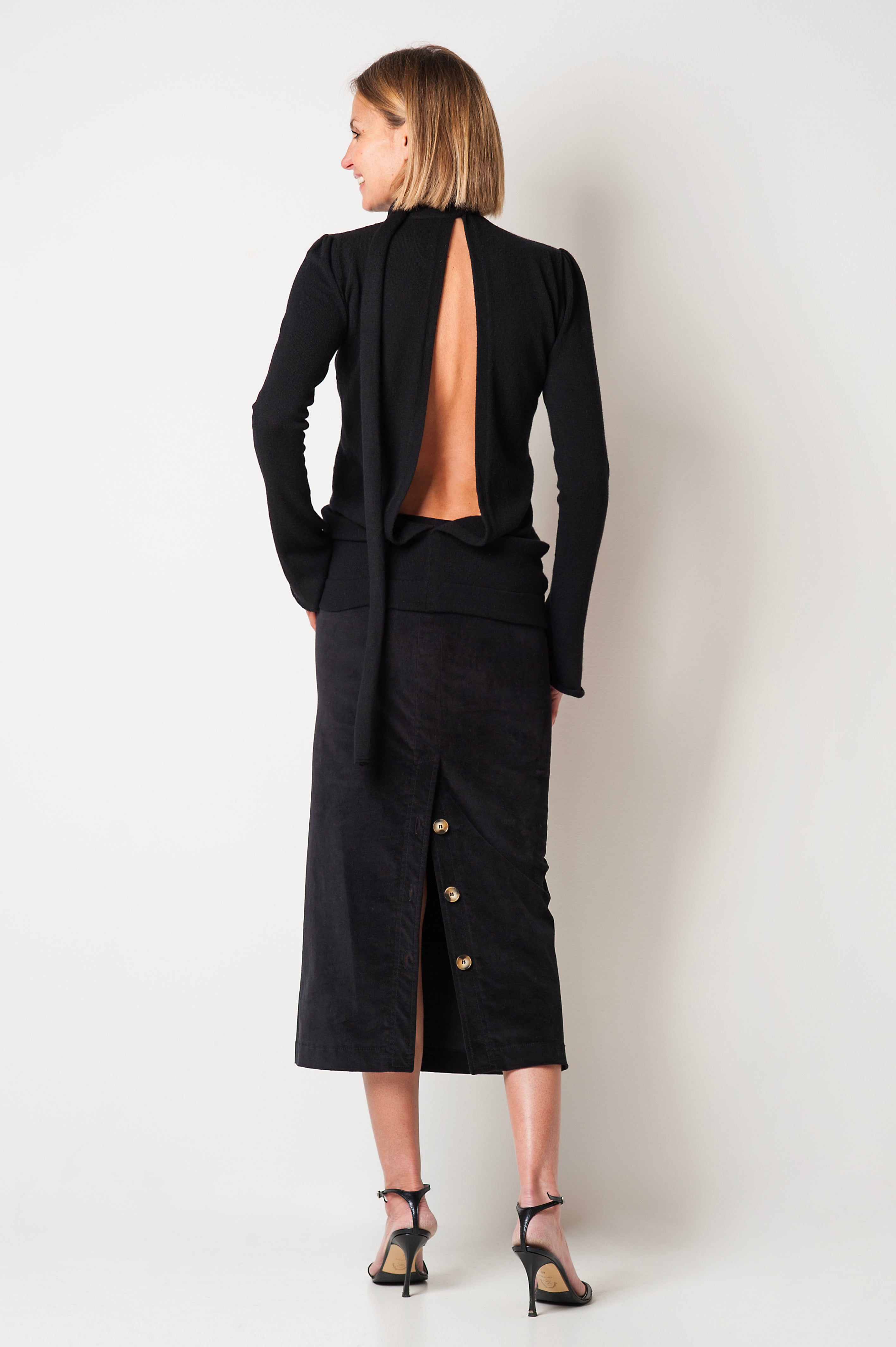MAGLIA CON SCIARPA CASHMERE