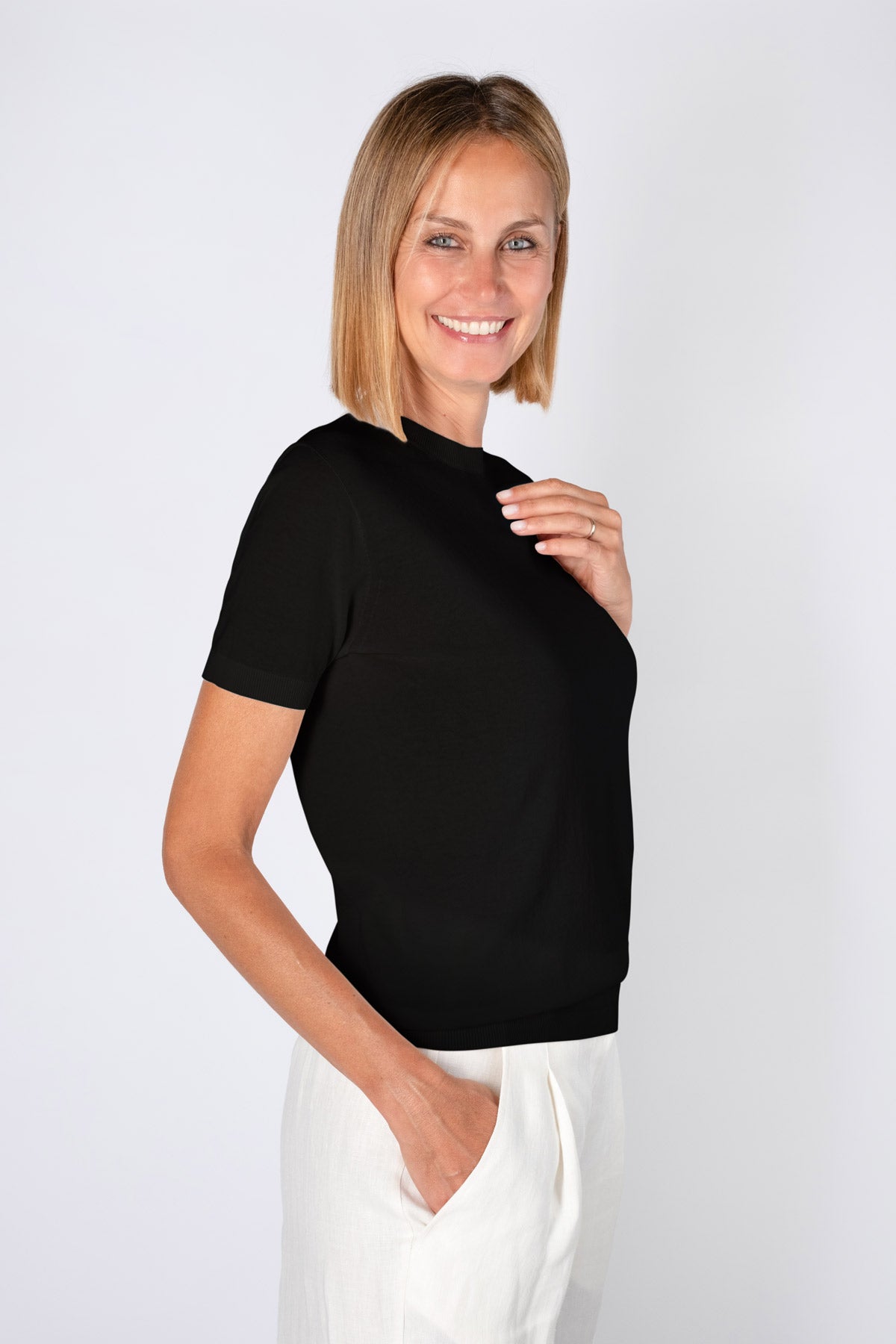 T-SHIRT GIROCOLLO COTONE NERA