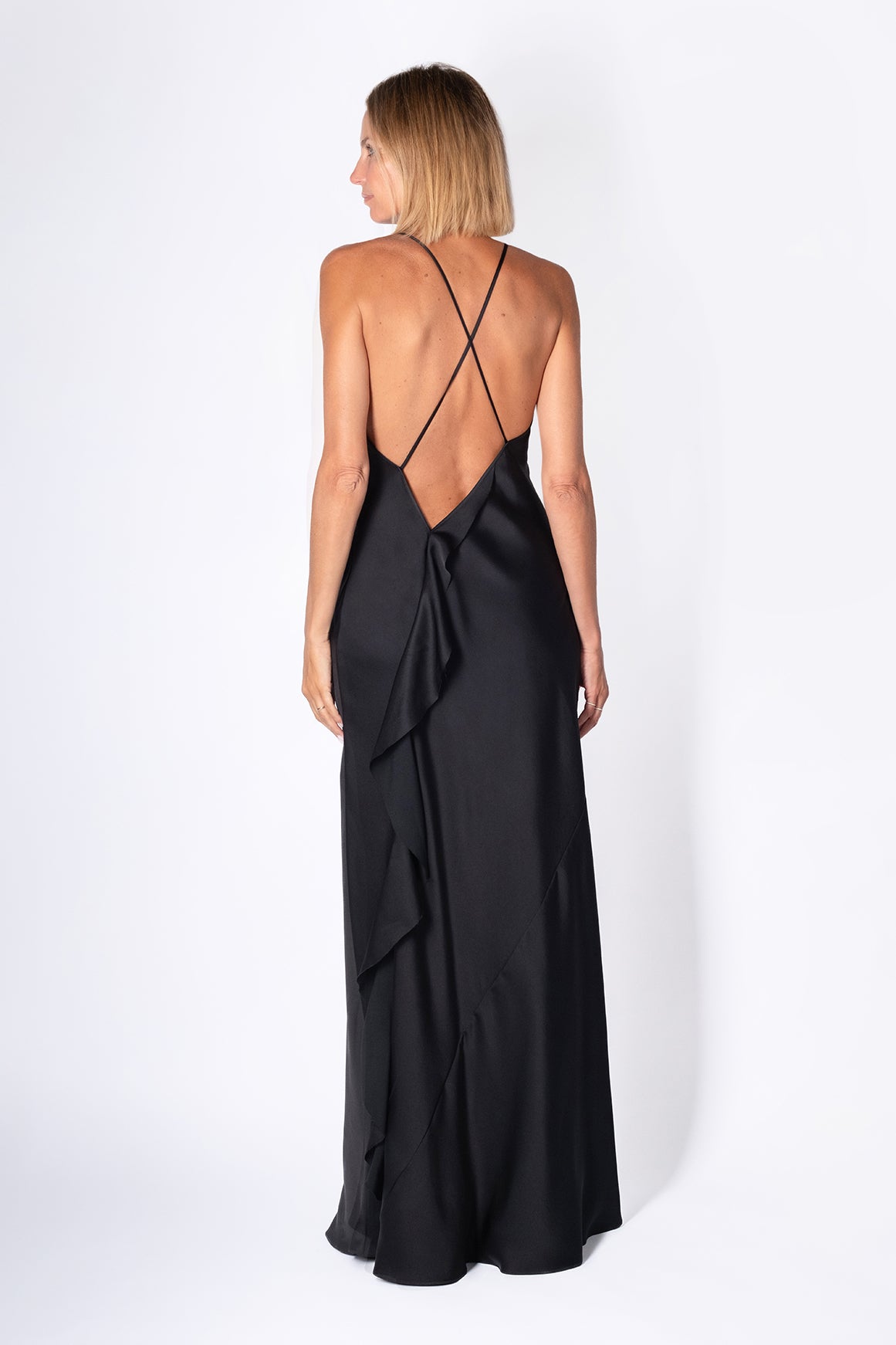 ABITO SOTTOVESTE JABOT NERO