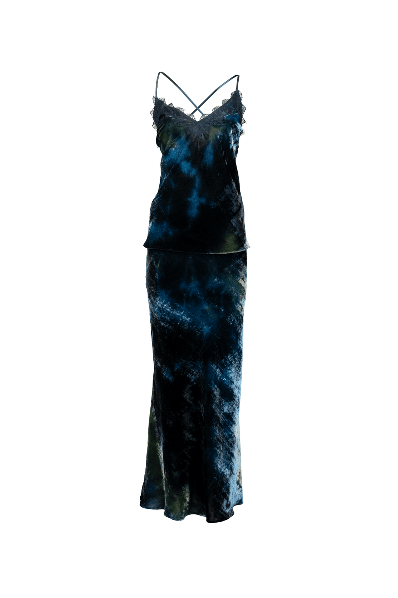 Elegante slip top in velluto degradé blu con inserti in pizzo, perfetto per un look raffinato.