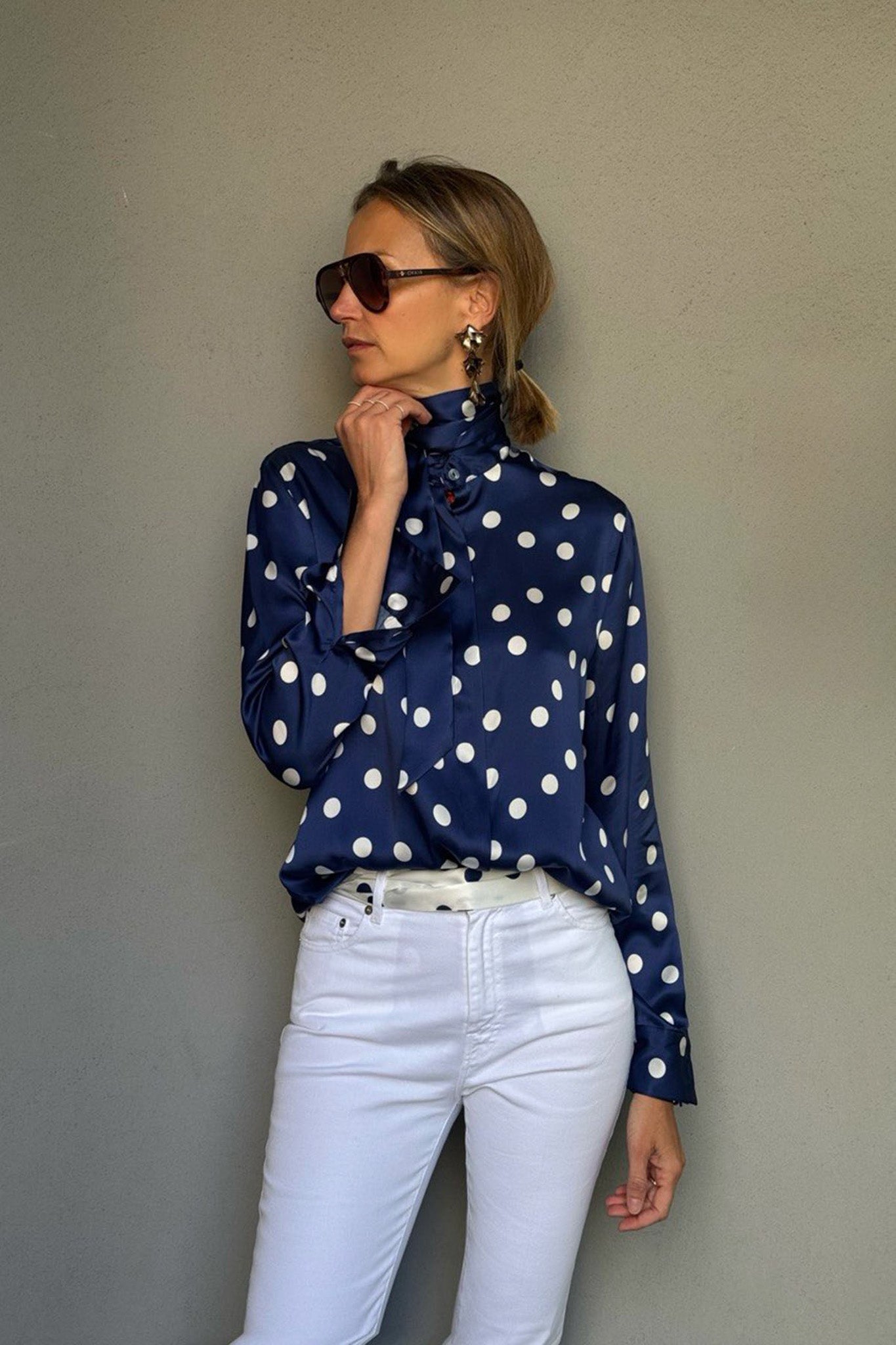 CAMICIA SCIARPETTA POIS BLU