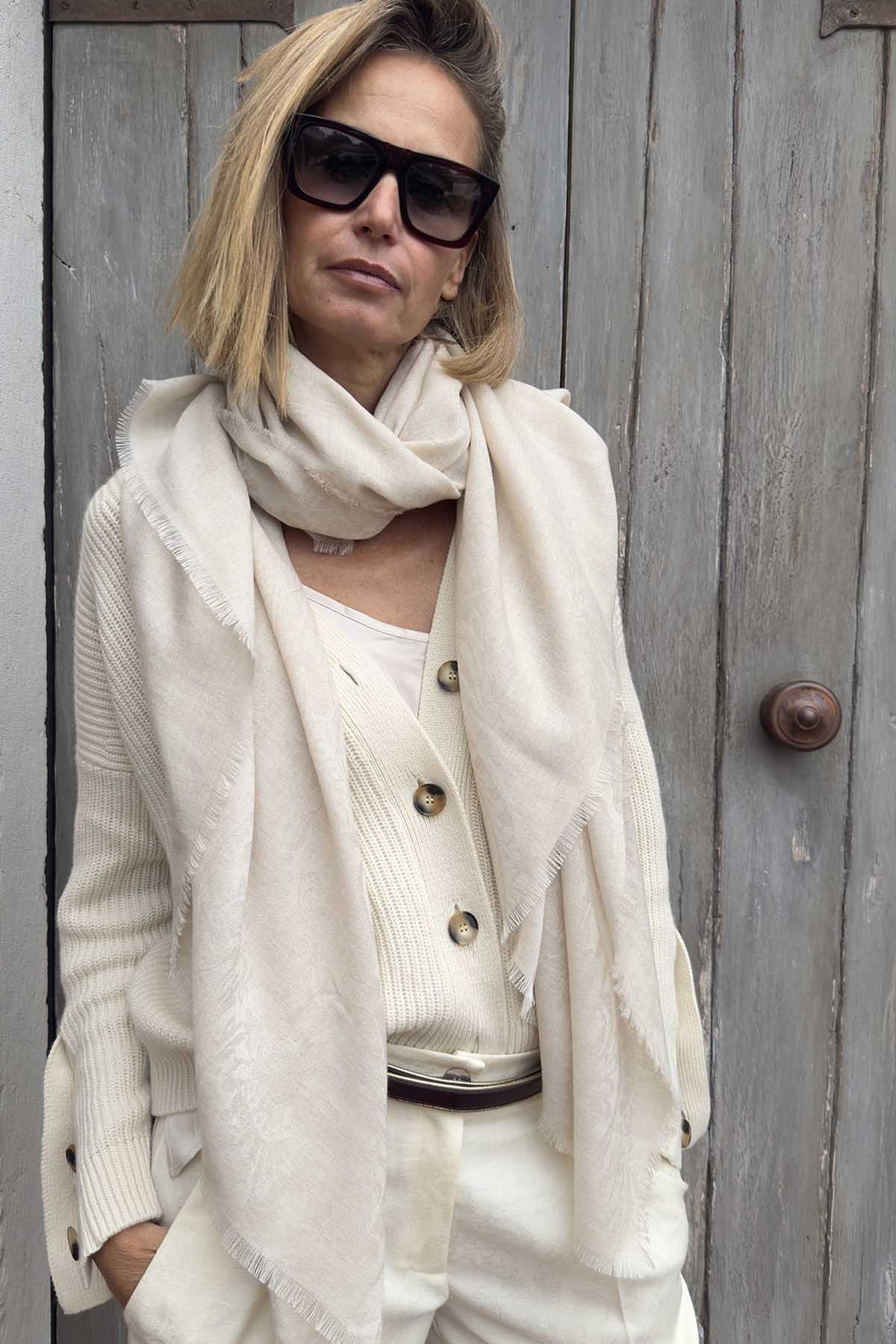 JACQUARD SCARF