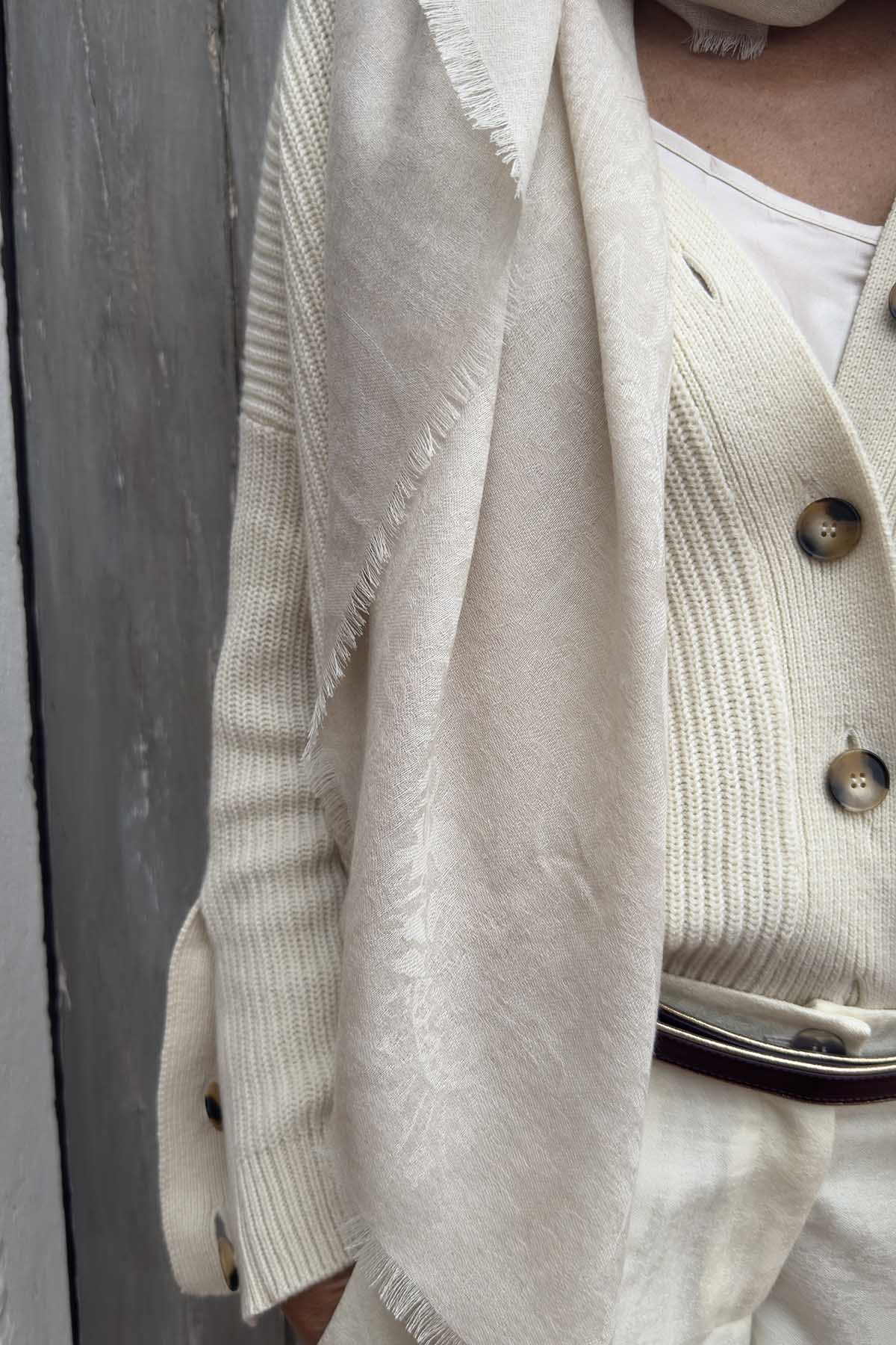 JACQUARD SCARF