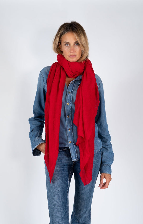 CLOUD GRANDE GARMENT-DYED SCARF RED
